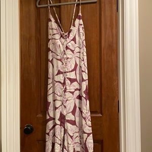 Hawaiian print purple maxi dress
